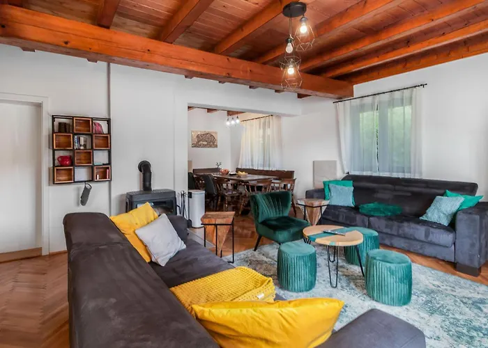 Stunning In With Wifi Tatil Evi Brod na Kupi
