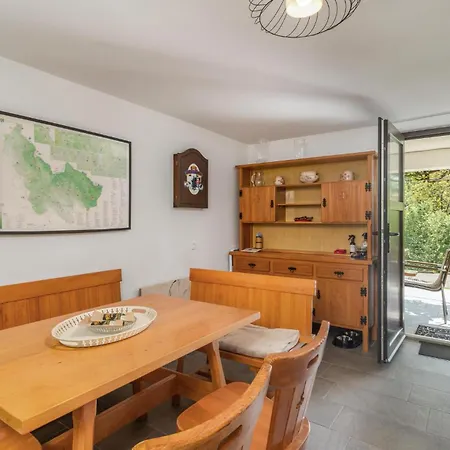 Holiday home Stunning In With Wifi *