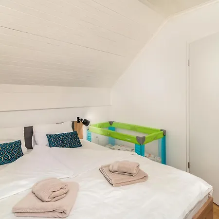 Holiday home Stunning In With Wifi